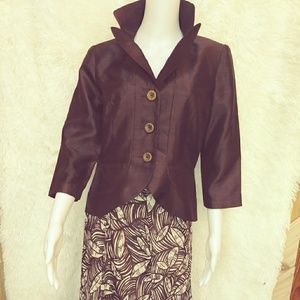 Skirt suit
